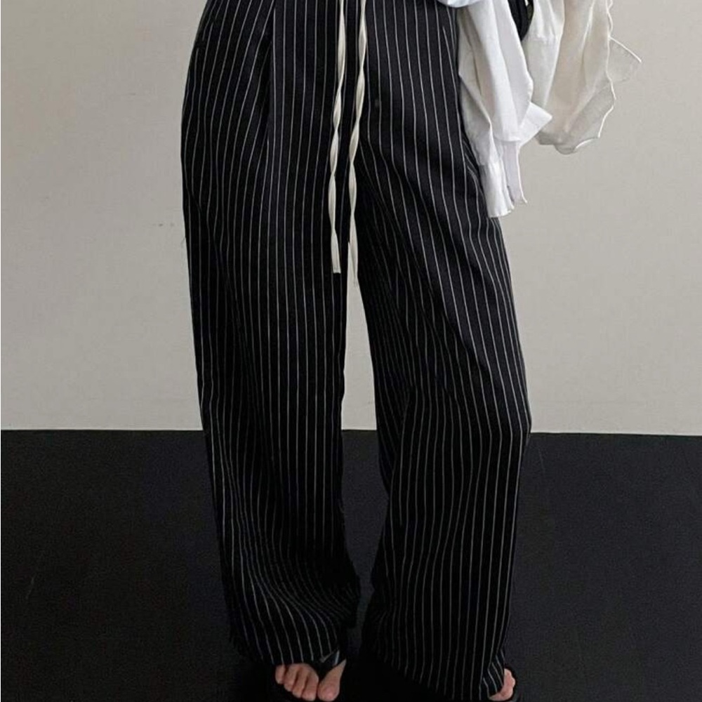 SHEIN Black Pinstripe Wide-Leg Pants